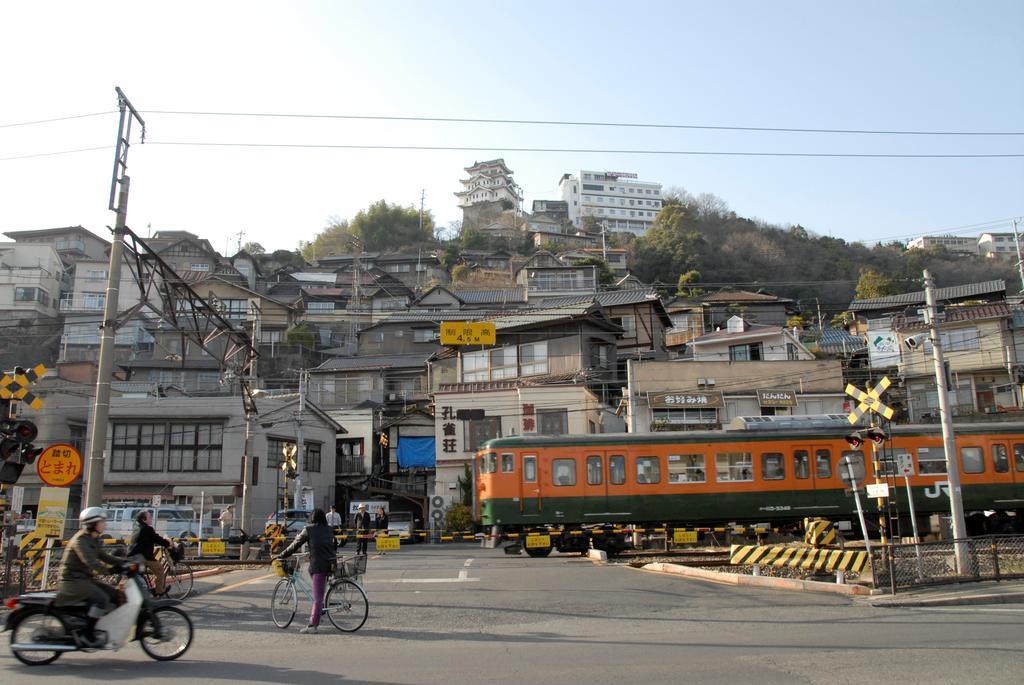 Onomichi View Hotel Seizan Екстериор снимка