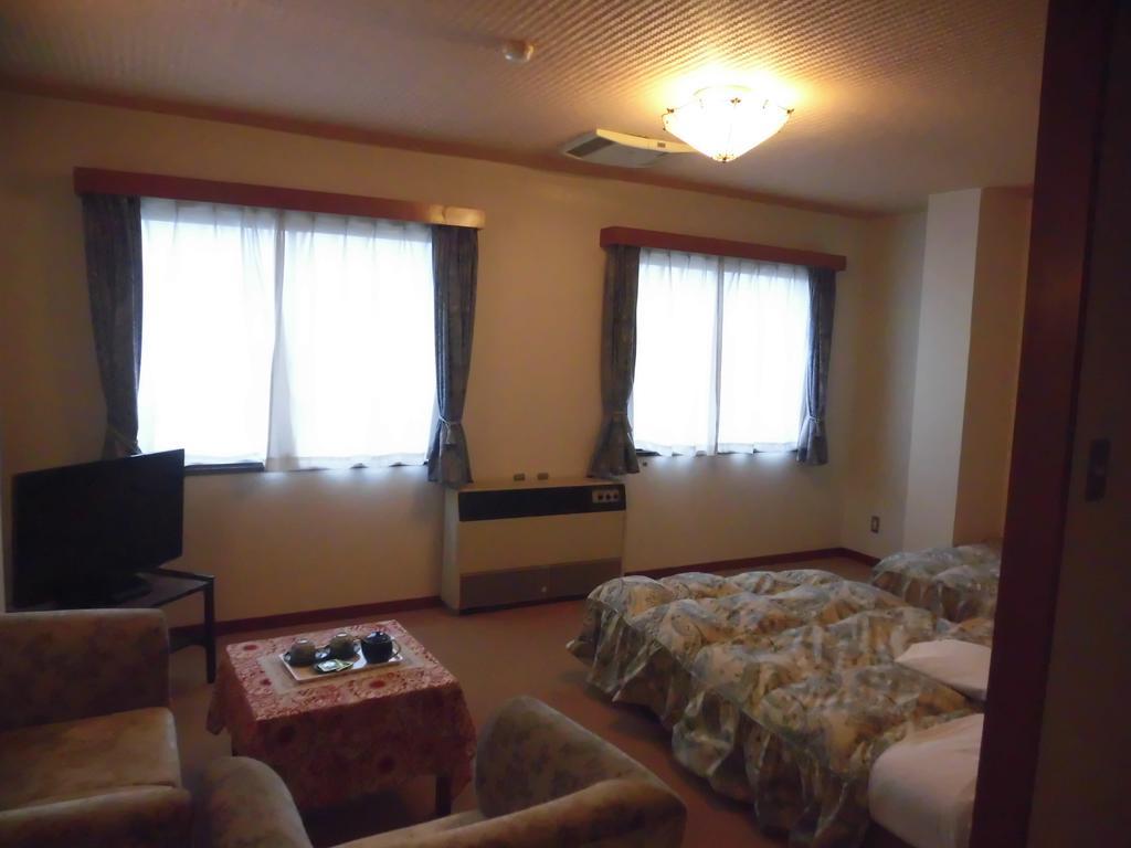 Onomichi View Hotel Seizan Екстериор снимка